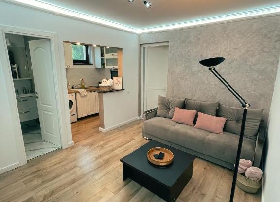 Cozy Glen - Private Villa, Parking and BBQ