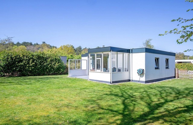 Cozy holiday home with hot tub on Texel