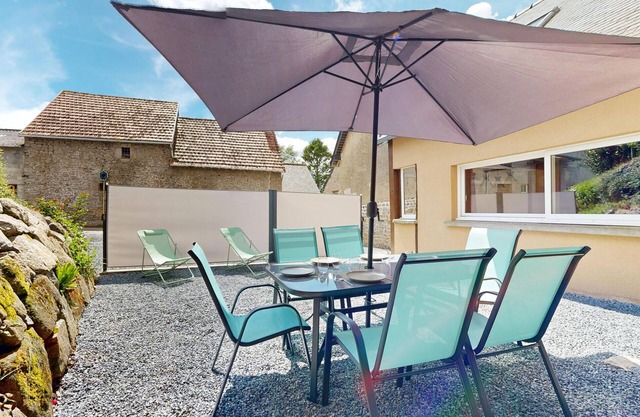 Cozy home in Sartilly-Baie-Bocage