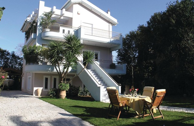 Cozy home in Kamares Aigio Pel.