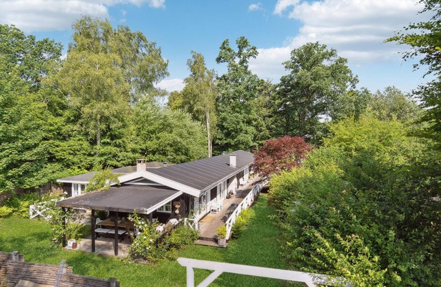 Cozy home in Hornbæk with WiFi