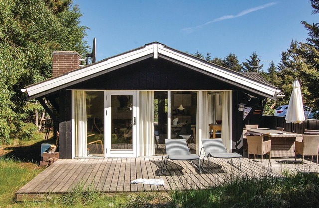 Cozy home in Saltum with WiFi