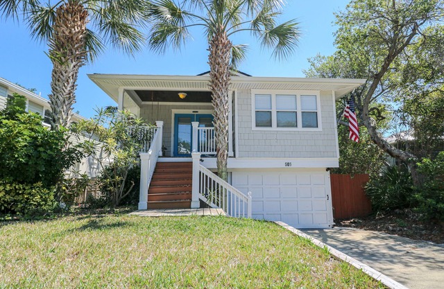 Cozy Home in Vilano Beach.