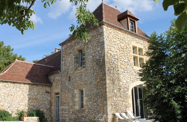 Cozy house in Monsac with authentic charm