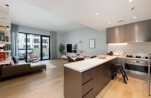 Cozy La Mer 2BR w/Beach Access
