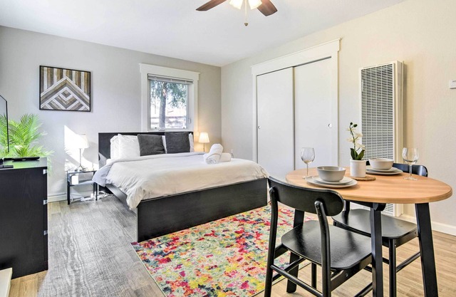 Cozy Martinez Studio ~ 10 Mi to San Pablo Bay