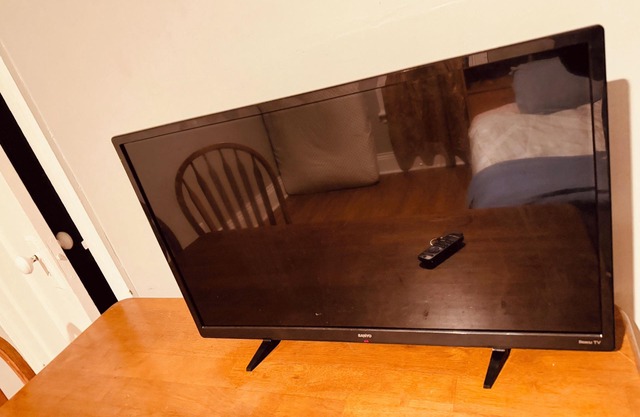 Cozy On Downtown Hamilton