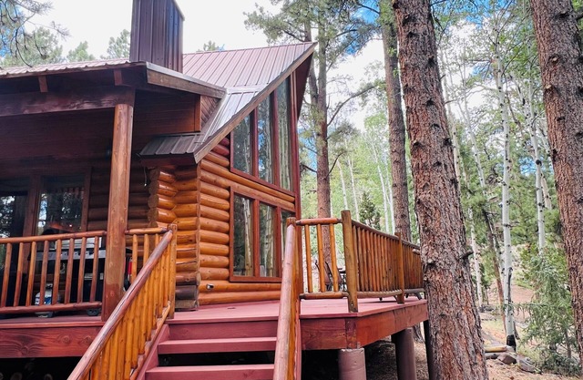 Cozy Panguitch Lake Cabin Hot Tub Nestled in the Pines