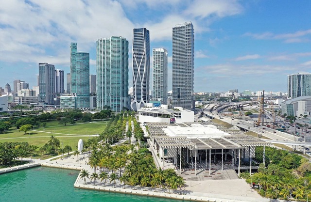 Cozy Private House, near Miami Airport - Free parking