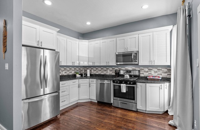 Cozy Shaw Sanctuary | JZ Vacation Rentals