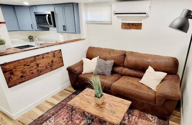 Cozy space walking distance to Downtown Nampa