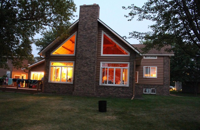 Cozy & Spacious Timber Frame Cabin - Middle Cormorant Lake