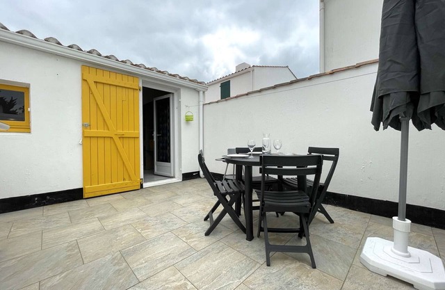 Cozy Studio with Pool & Tennis, Near Beach, Sleeps 3 - Bretignolles-sur-Mer