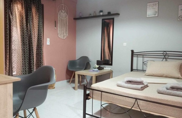 Cozy studio flat 1 bedroom-Very central location