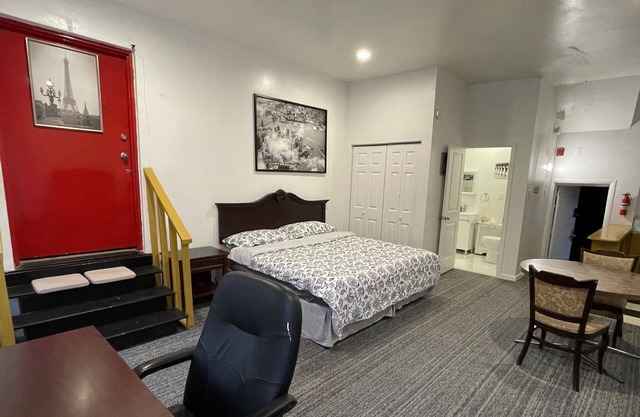 Cozy Studio in City Center - 2F
