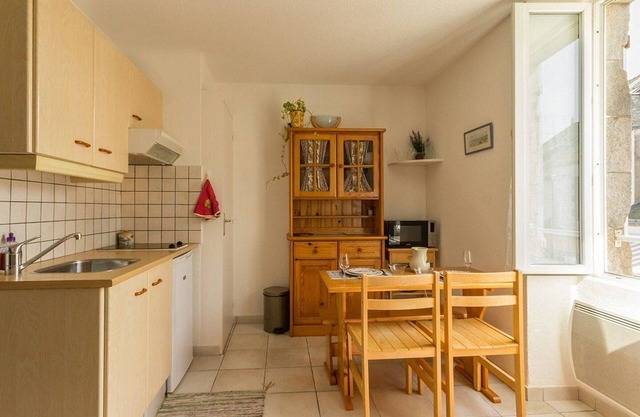 Cozy Studio near Beach and Harbor in La Turballe