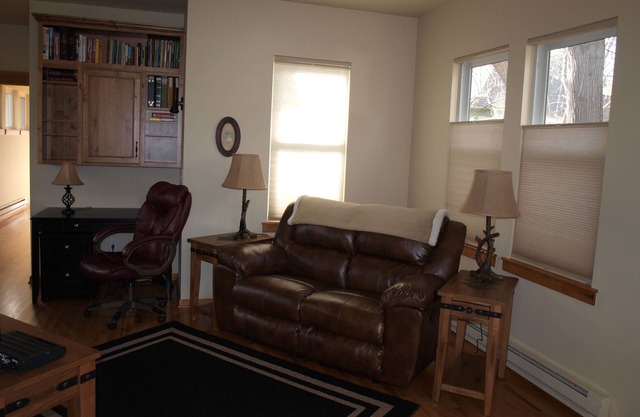 Cozy Studio With Private Entrance Near Old Town/CSU Campus/City Park/Trails