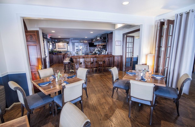 Cozy Suite Off Narragansett Bay w/Free WiFi & Resort Pool