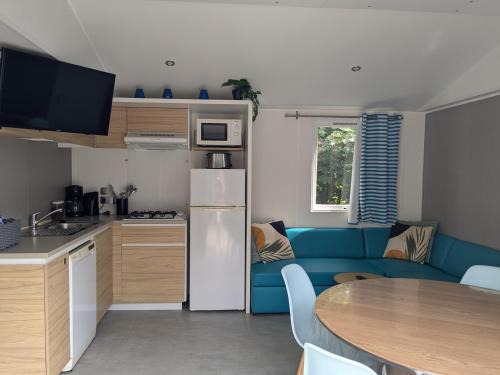 Cozy Tiny SolHouse 7 - Near Groningen - 5 Star Location