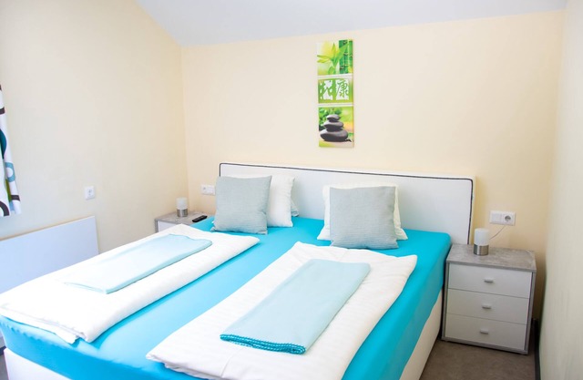 Cozy vacation apartment on the 1st floor for 6 pers directly at the Brennsee in Feld am See
