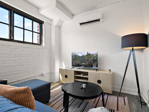 CozySuites NLG - Modern studio condo #26