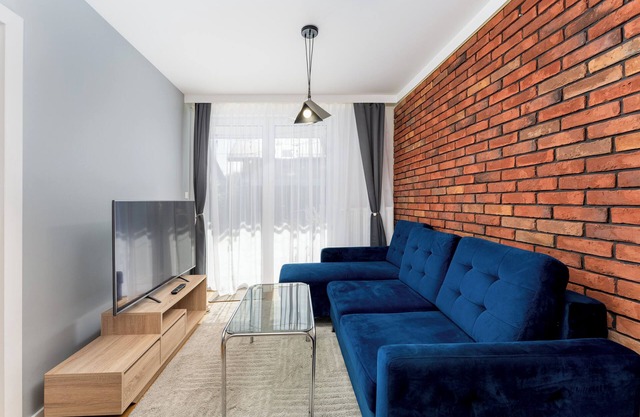 Cracow Luxury Apartment with Garden
