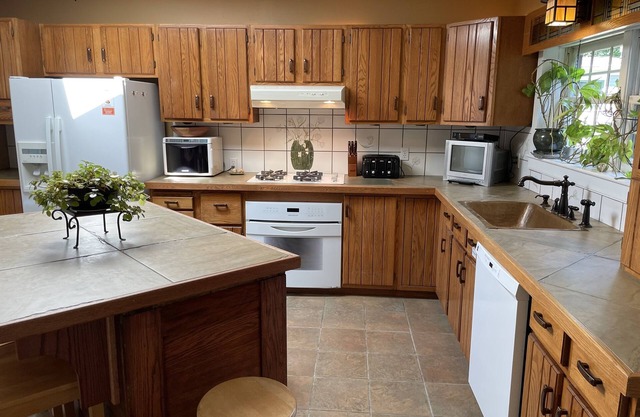 Craftsman House Charming Arts & Craft style home close to Cooperstown village