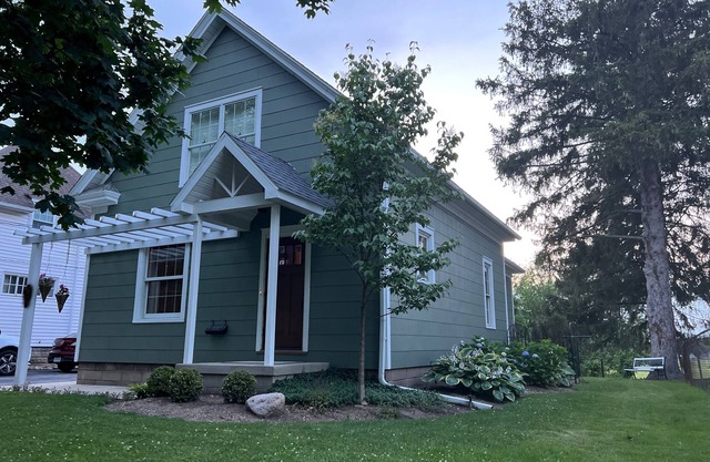 Craftsman on Main - Near SMP Raceway, Cedar Point, Kalahari & many others!