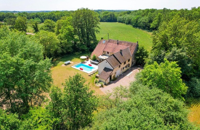 Crazy Villa Margotterie 58 - Heated pool - 2h from Paris - 30p