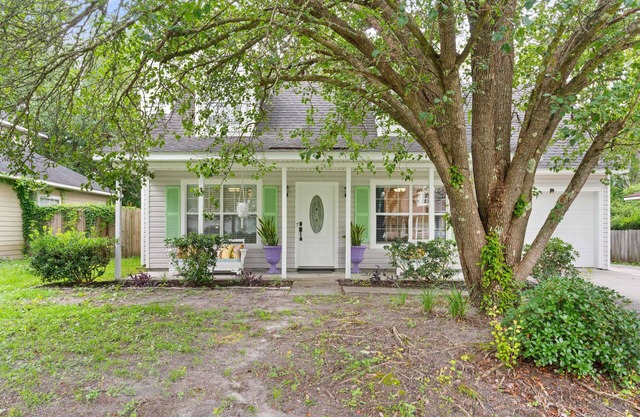 Creekside Hideaway | 3 Bed, 3 Bath