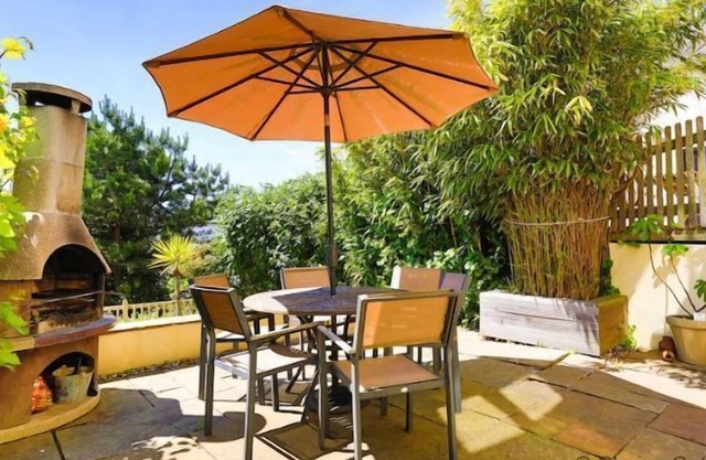 CROYDE LOOKOUT | 3 Bedrooms | Croyde | Sleeps 6 | Surf Room