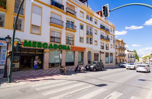 Cubo's Center House Gerald Brenan/urban/city center/free wifi