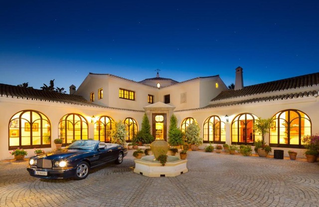 Cubo's Luxury Mansion El Baron de Sierra Blanca