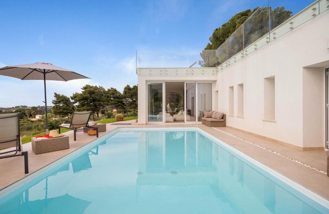 Curina Luxury Villa
