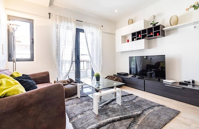 Curl Apartment, garage, Wi-fi, balcony