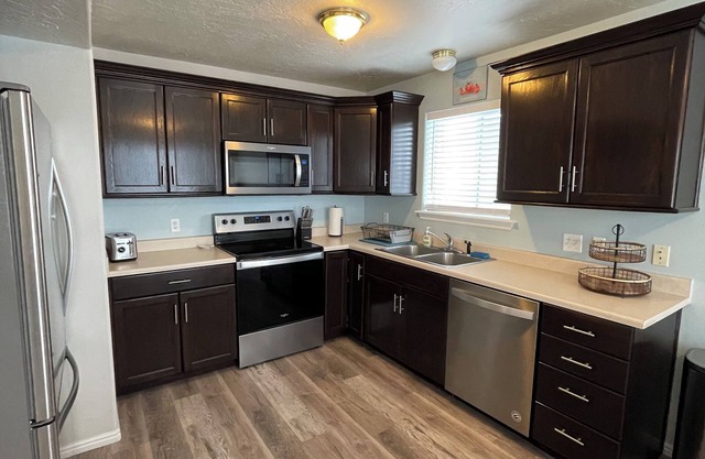 Cute Apartment in Rexburg!