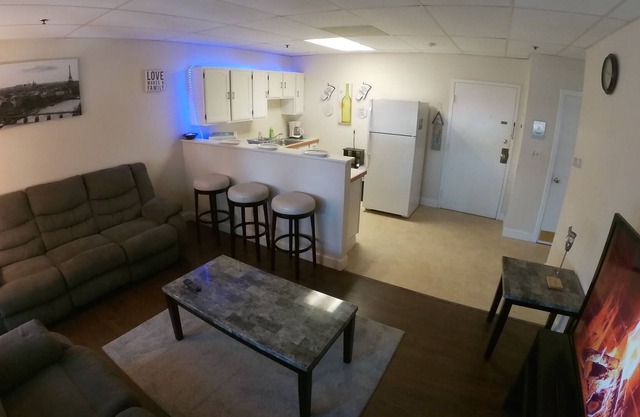 Cute apartment in the heart of downtown Beverly