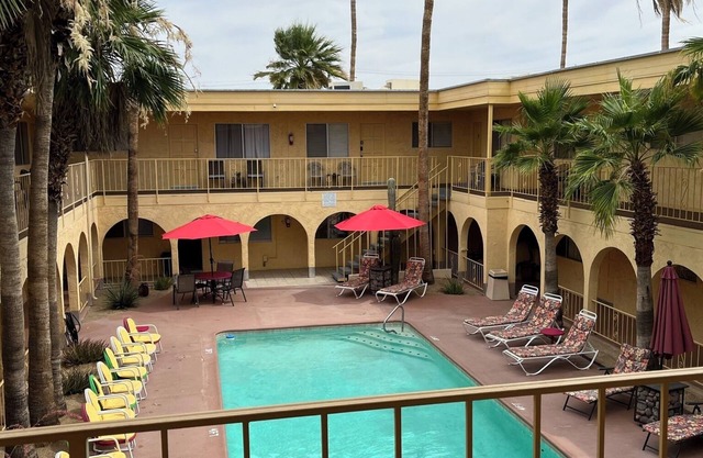 Cute Condo in Downtown Area!