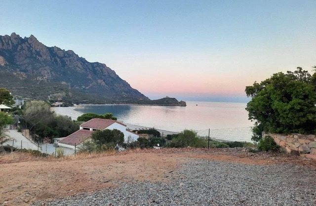 CVM: Nature and Relaxation with sea view, 2 steps from the beach, friends or families