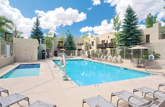 CW Taos Resort | Four 1BR/1BA Suites
