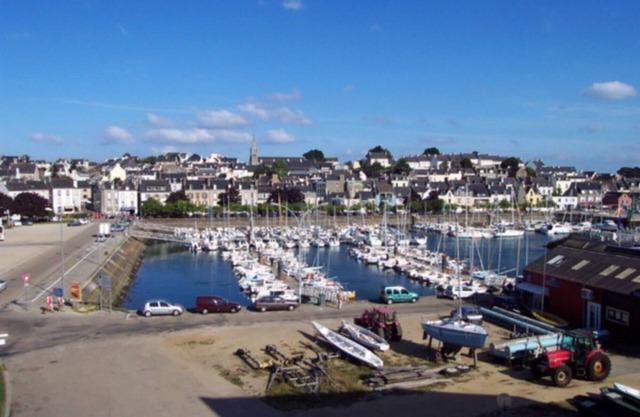 D4061 - DUPLEX APARTMENT FACING THE PLEASURE PORT OF TRÉBOUL-DOUARNENEZ