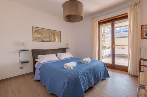 Da Cecilia alla Piramide Cestia