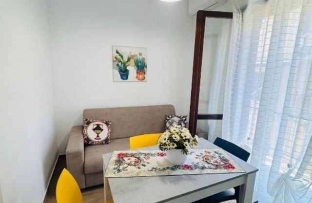DA REMO apartment: 1 Bedroom Apartment with Balcony