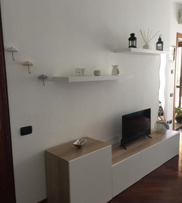 Dali House Airport And Fiera