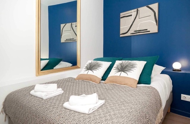 David D Angers 29 - One Bedroom Apartment, Sleeps 3