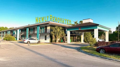 Days Inn by Wyndham Eglin AFB