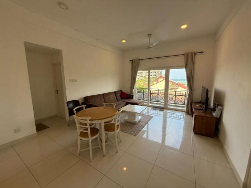 De Seram Loft Mount Lavinia Duplex 4BR