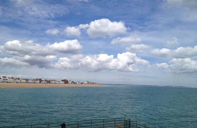 Deal Town centre holiday home in quiet part of High Street with parking