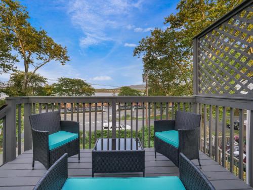 Deck View of Hudson River & Mt Beacon/Boho Suite