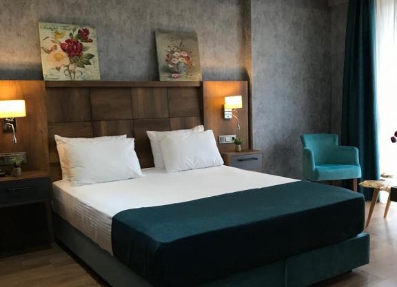 Dedehan Hotel